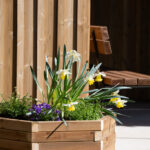 aménagements extérieurs : bac à fleur design réalisé en Belgique